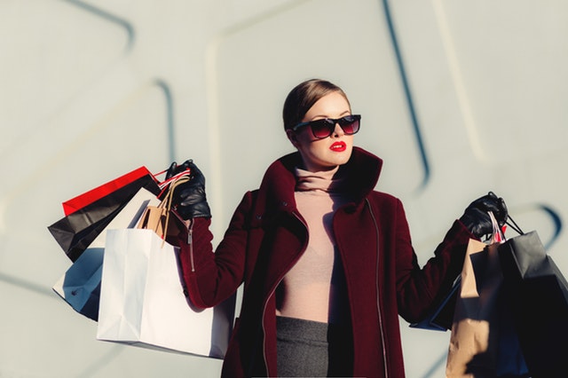 Frugal Living: 6 Tips To Live Frugally 5 Shop in bulk to save