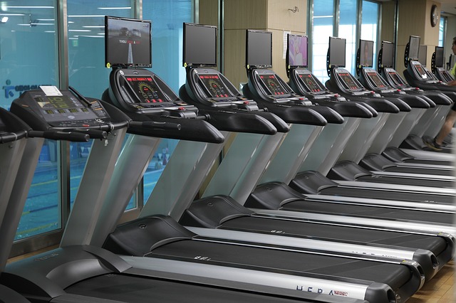 5 Reasons why treadmill workouts are great for you 4 Heart rate monitors