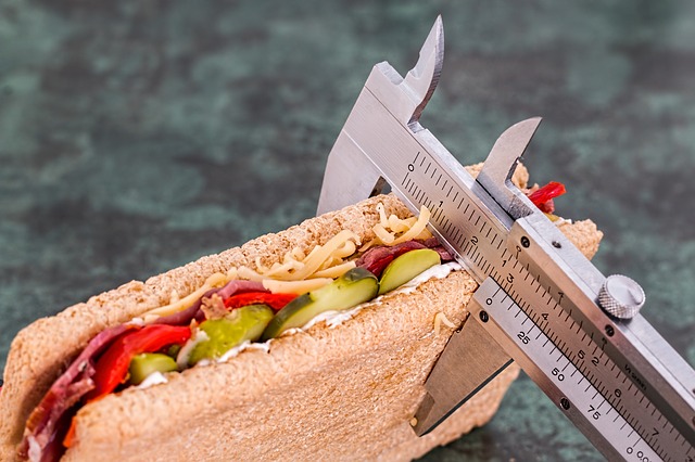 How To Lose Weight Without Taking Crash Diets 2 Harmful Effects of Crash Dieting