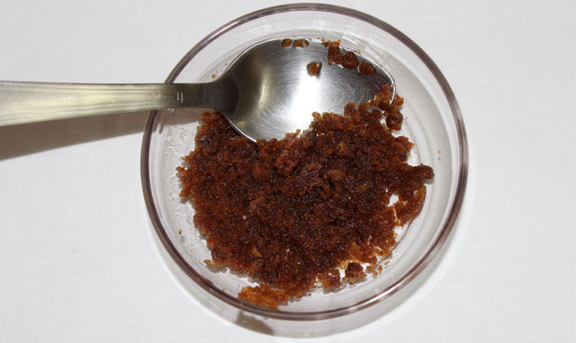 DIY sugar scrub #brightenskin #glowingskin