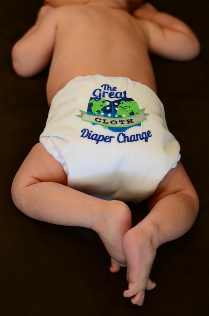 What causes Diaper Rashes and how to treat them naturally? 2 Diaper changing schedule