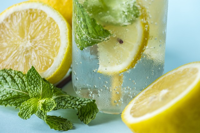 How to takemake the lemon water